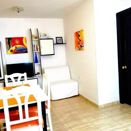 Apartment With One Bedroom In Corralejo With Balcony And Wifi 800 M From The Beach Apartment *