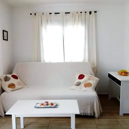 Apartment With One Bedroom In Corralejo With Balcony And Wifi 800 M From The Beach Apartment Corralejo